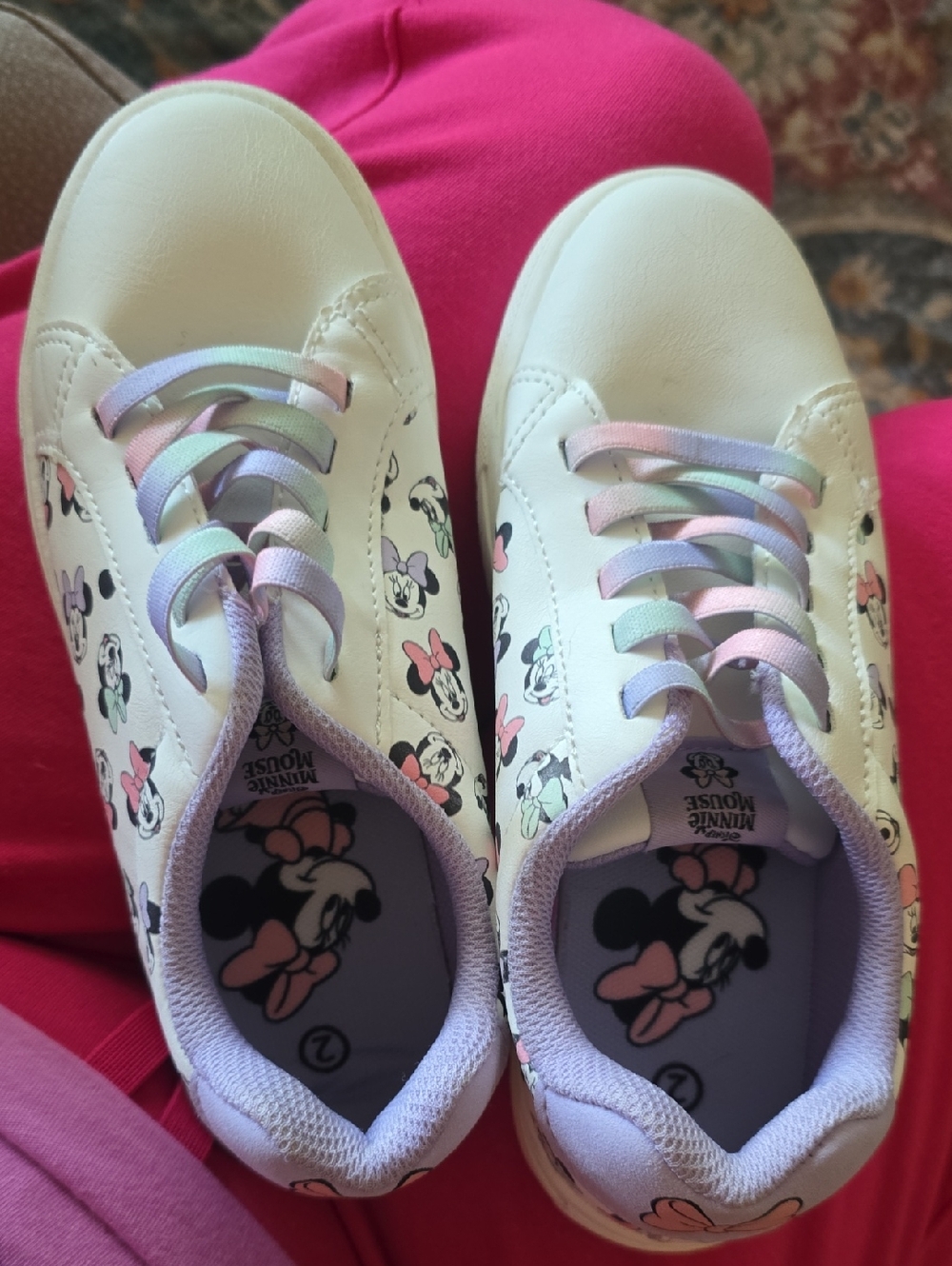 Disney Minnie Mouse White Sneakers with Pastel Rainbow Laces size 2